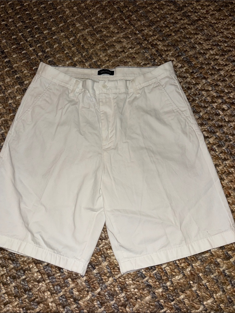 Nautica Men’s White Flat-Front Chino Shorts